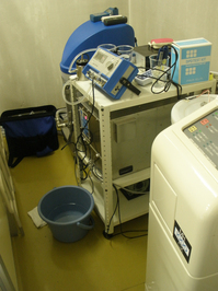 日本トリムの電解水透析機