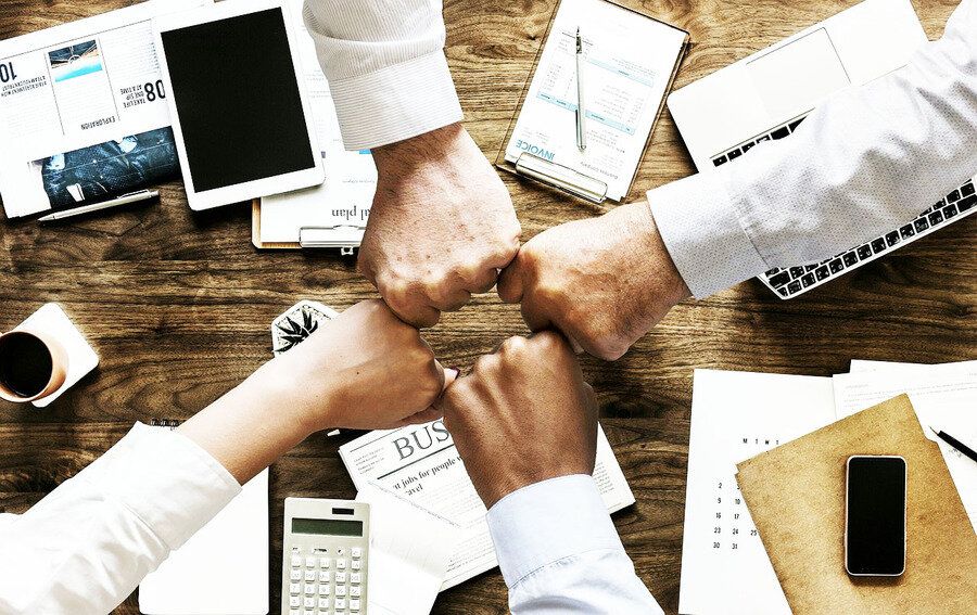 teamwork-3213924_1280②.jpg